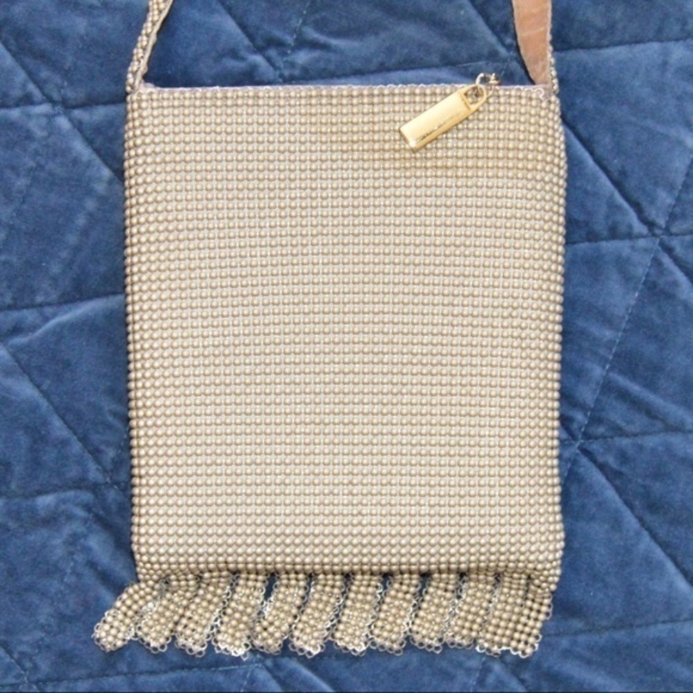 Marlo Beaded Handbag / Minaudiere with‎ Fringe